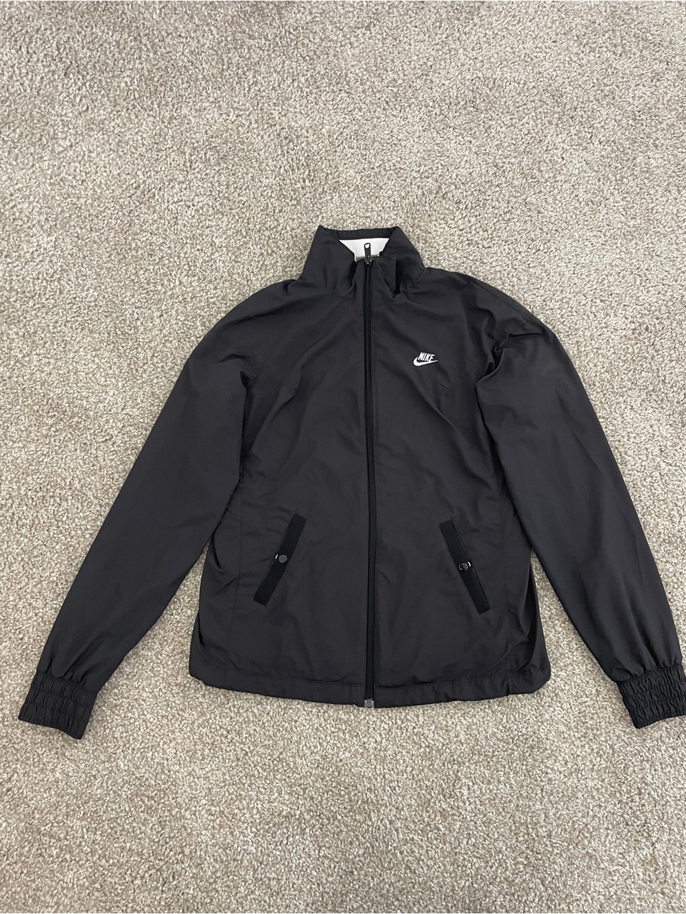 Nike Black Full‑Zip Windbreaker Jacket